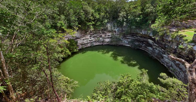 Chichén Itzá y el cenote sagrado