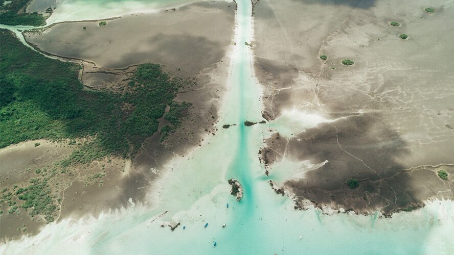 Historia del Canal de los piratas de bacalar