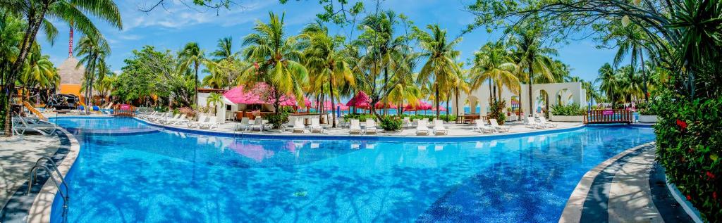 hotel frente al mar de 5 estrellas y para niños Grand Oasis Palm cancun